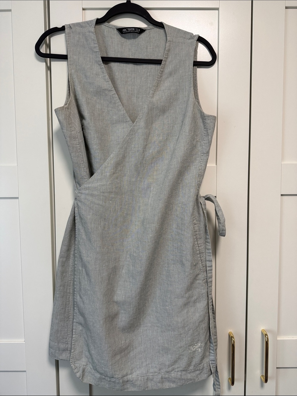 Arc'teryx Light Grey Sleeveless Wrap Mini Dress